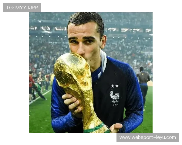 格列兹曼国家队退役：回顾十年辉煌，137场44球38助攻的传奇篇章