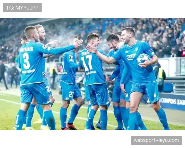 热那亚新中场组织者表现抢眼，战术体系升级引关注