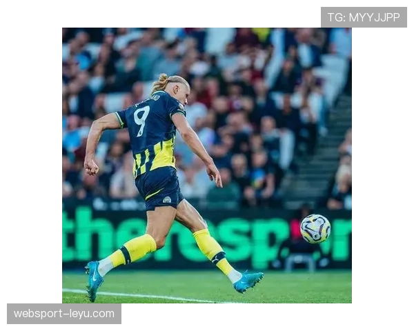 哈兰德英超首季强势斩获50球,刷新纪录引热议 哈兰德英超首季强势斩获50球,刷新纪录引热议