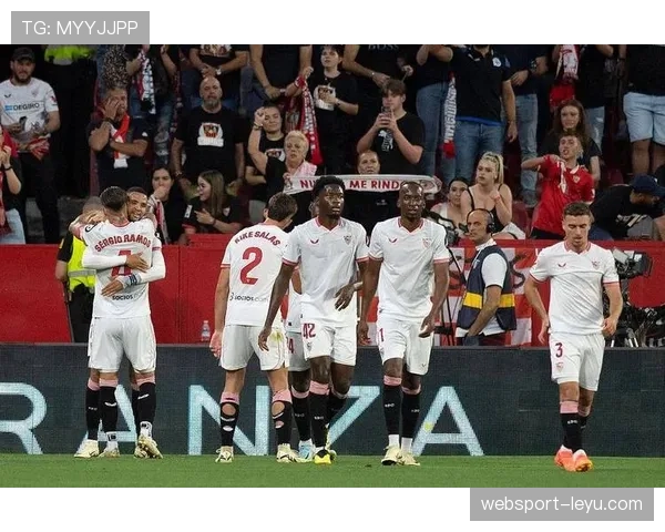 塞维利亚财政危机影响逐步显现，对球队联赛表现与赛季走势形成制约